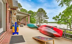 Family-Friendly Alvarado Lake Home With Kayak, Canoe